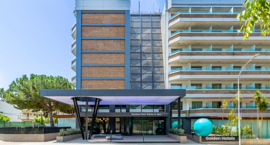 La cadena hotelera Golden Hotels & Experience apuesta por las enseñas de Led Dream Group