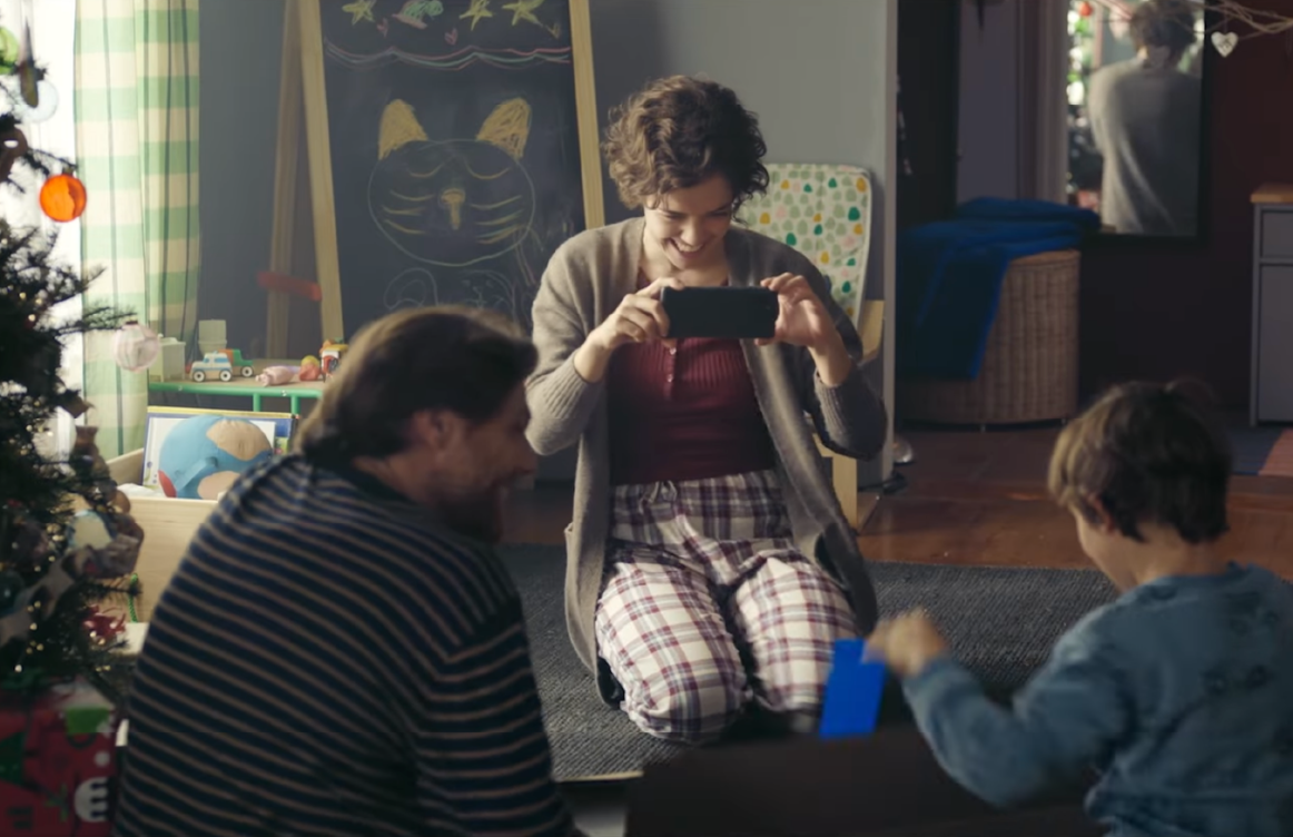 IKEA reivindica pasar tiempo de calidad en su nueva campaña de Navidad