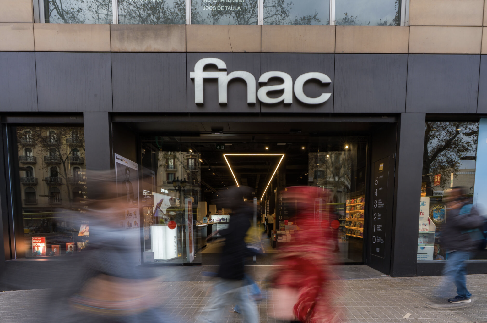 FNAC